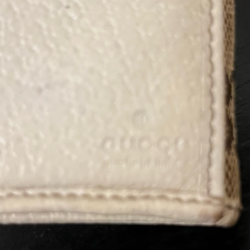 Gucci Beige and Brown Monogram Wallet - Picture 6 of 10